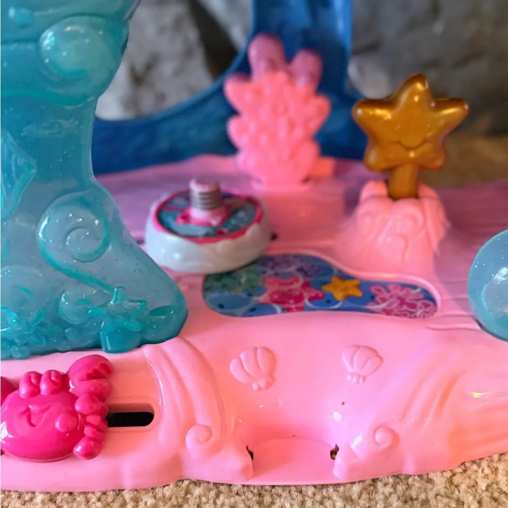 VTech Go Go Friends Mermaid Colorful Underwater Adventure Playset - Picture 9 of 13